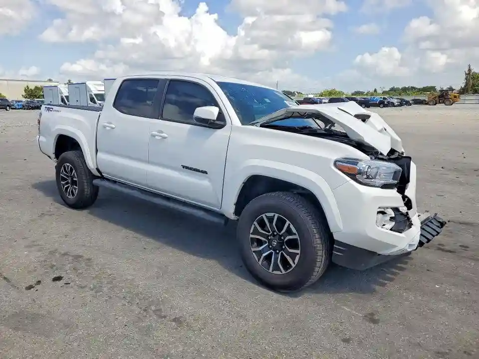 3TMAZ5CNXPM207940 2023 TOYOTA TACOMA TRD-3