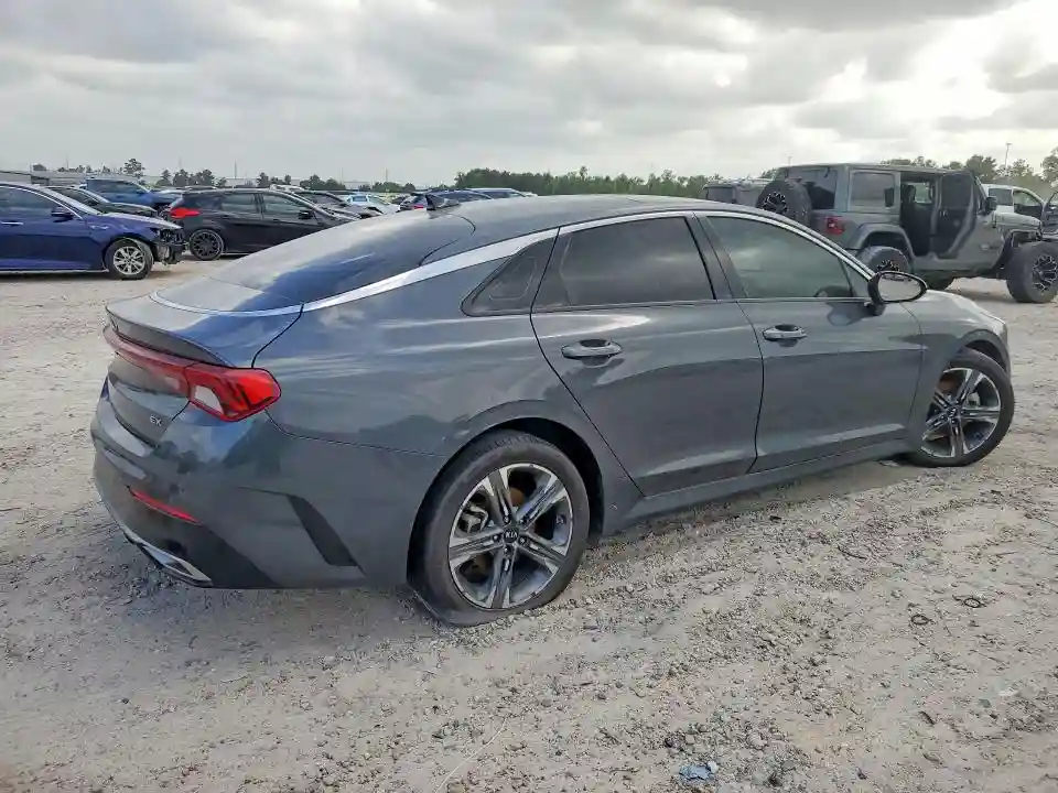 5XXG34J24MG070246 2021 KIA K5-2