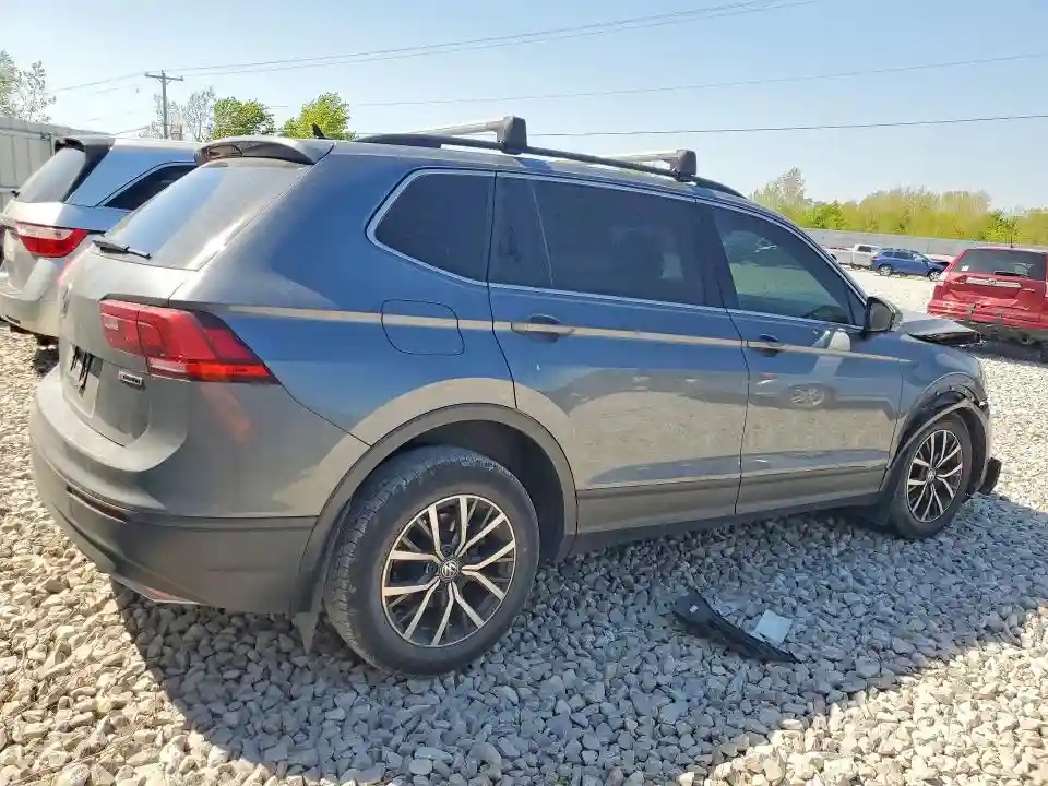 3VV2B7AX3KM010708 2019 VOLKSWAGEN TIGUAN-2