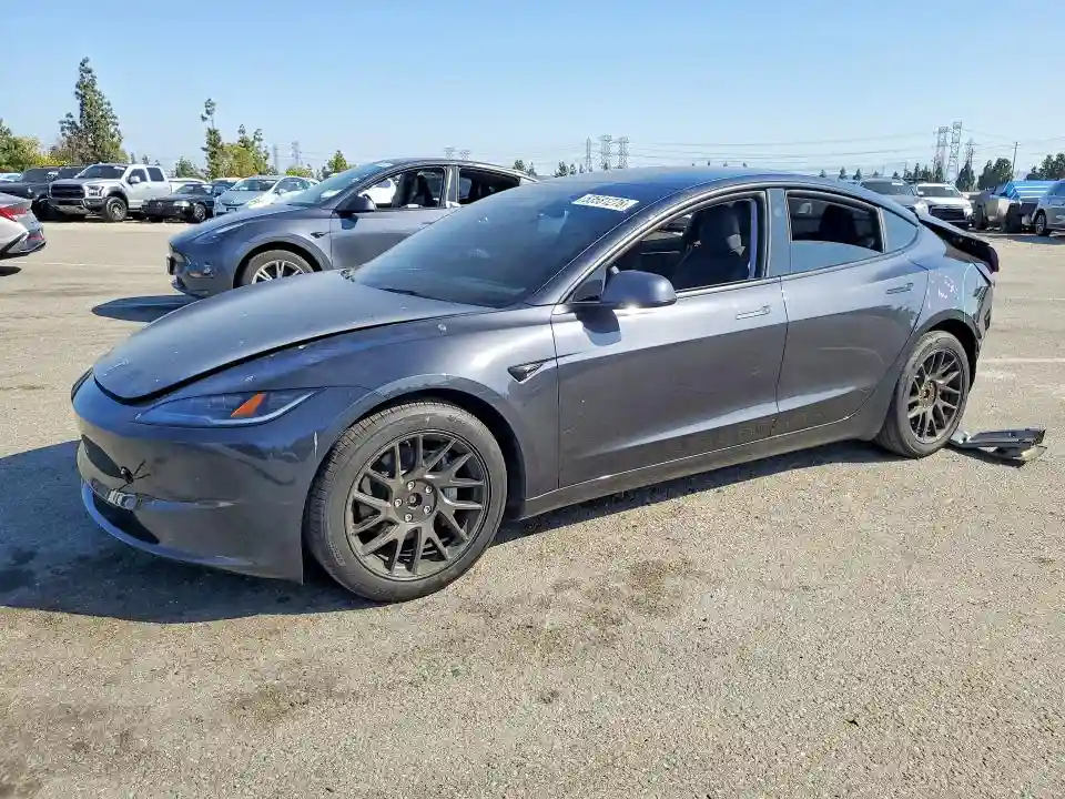 5YJ3E1EB9RF730194 2024 TESLA MODEL 3-0