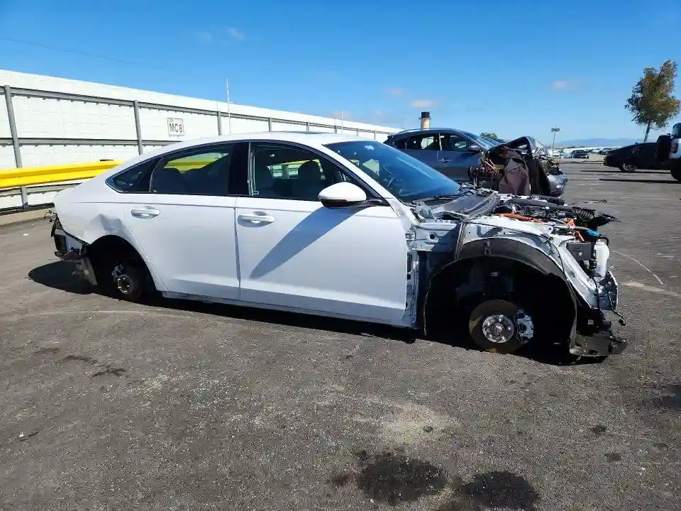 1HGCY2F61PA055785 2023 HONDA ACCORD-3