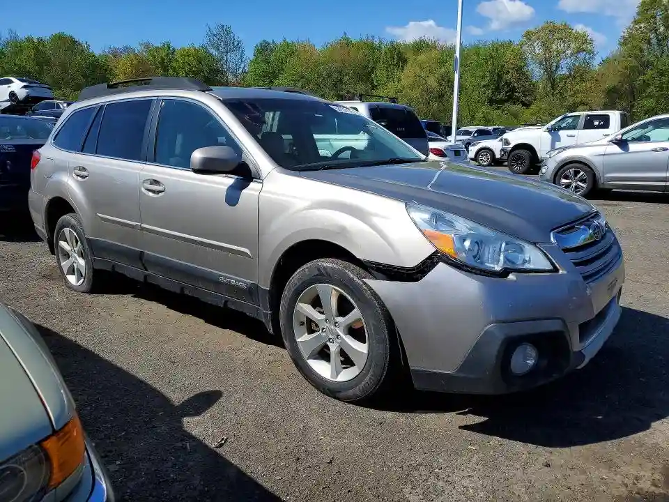 4S4BRBLC9E3240875 2014 SUBARU OUTBACK-3
