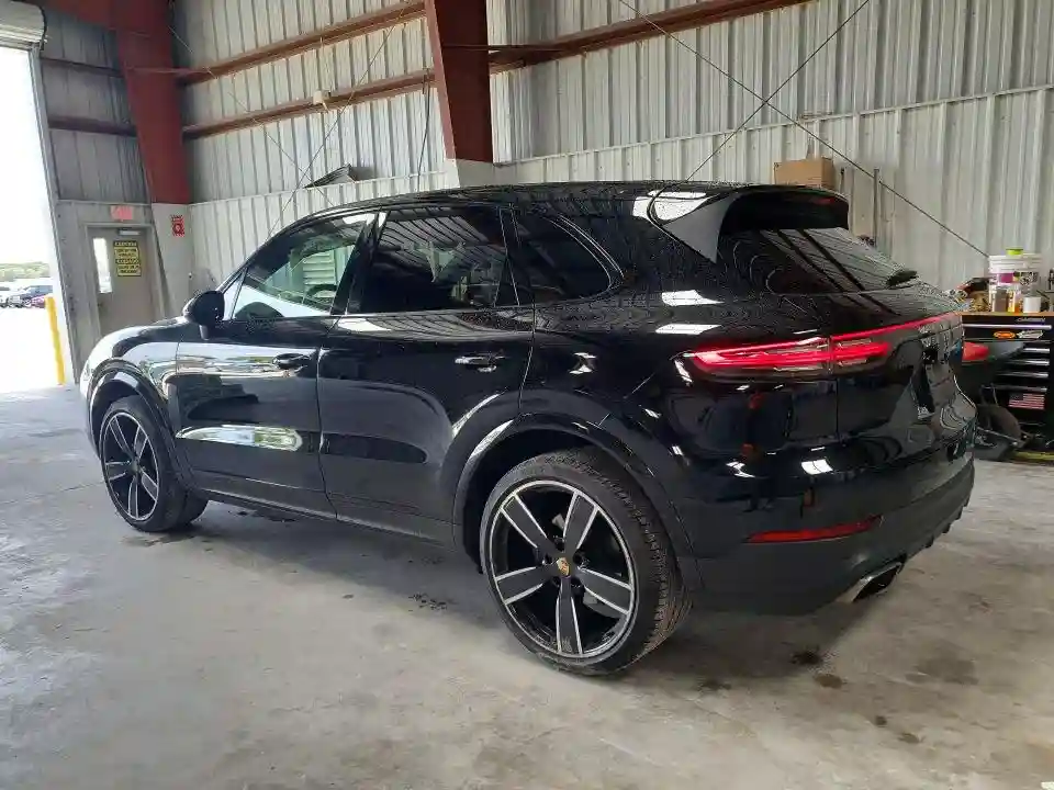 WP1AA2AY6LDA05202 2020 PORSCHE CAYENNE-1