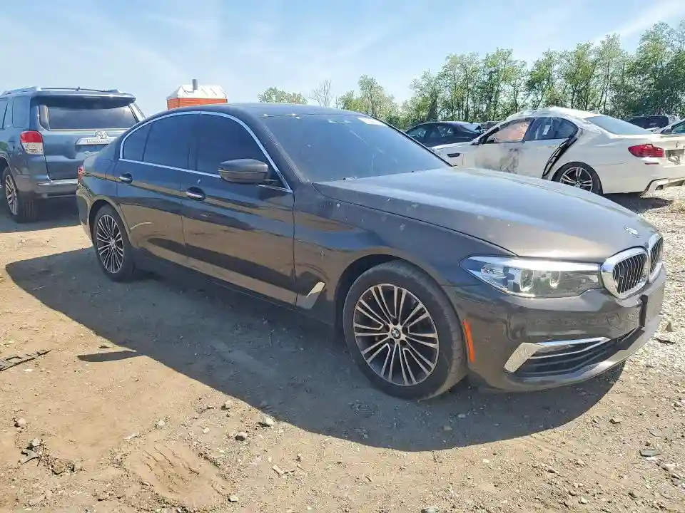 WBAJA7C59JWA71181 2018 BMW 5 SERIES-3