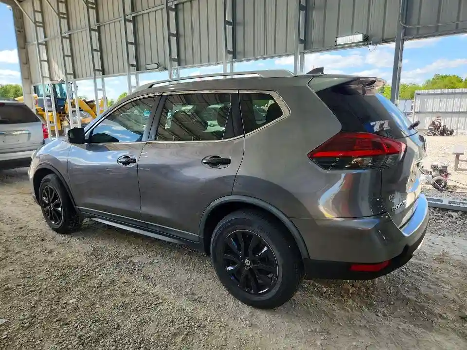 KNMAT2MVXJP576488 2018 NISSAN ROGUE-1