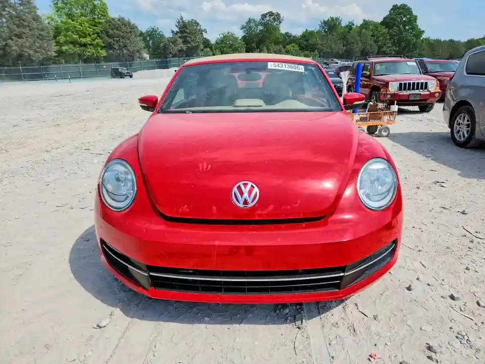 3VW5A7AT7FM805744 2015 VOLKSWAGEN BEETLE-4