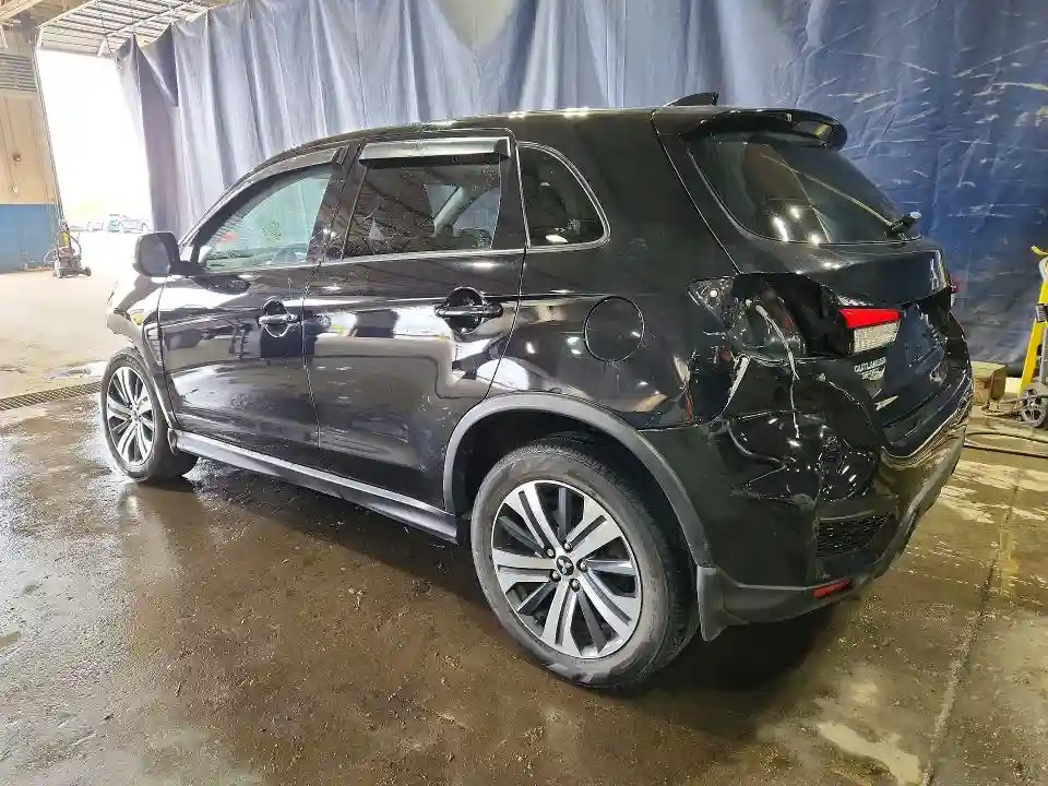 JA4APUAU8NU012058 2022 MITSUBISHI OUTLANDER-1