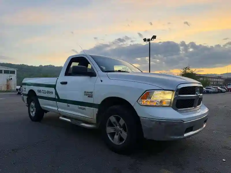 3C6JR7DG7KG552532 2019 RAM 1500-0