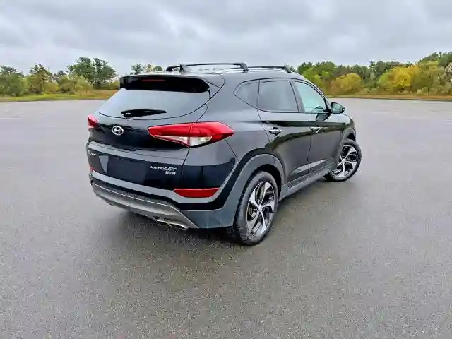 KM8J3CA25GU130626 2016 HYUNDAI TUCSON-3