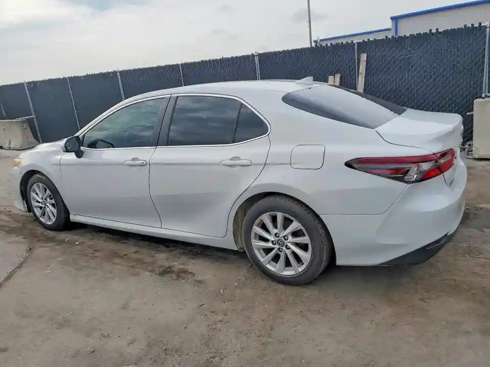 4T1C11AK5PU091328 2023 TOYOTA CAMRY-1