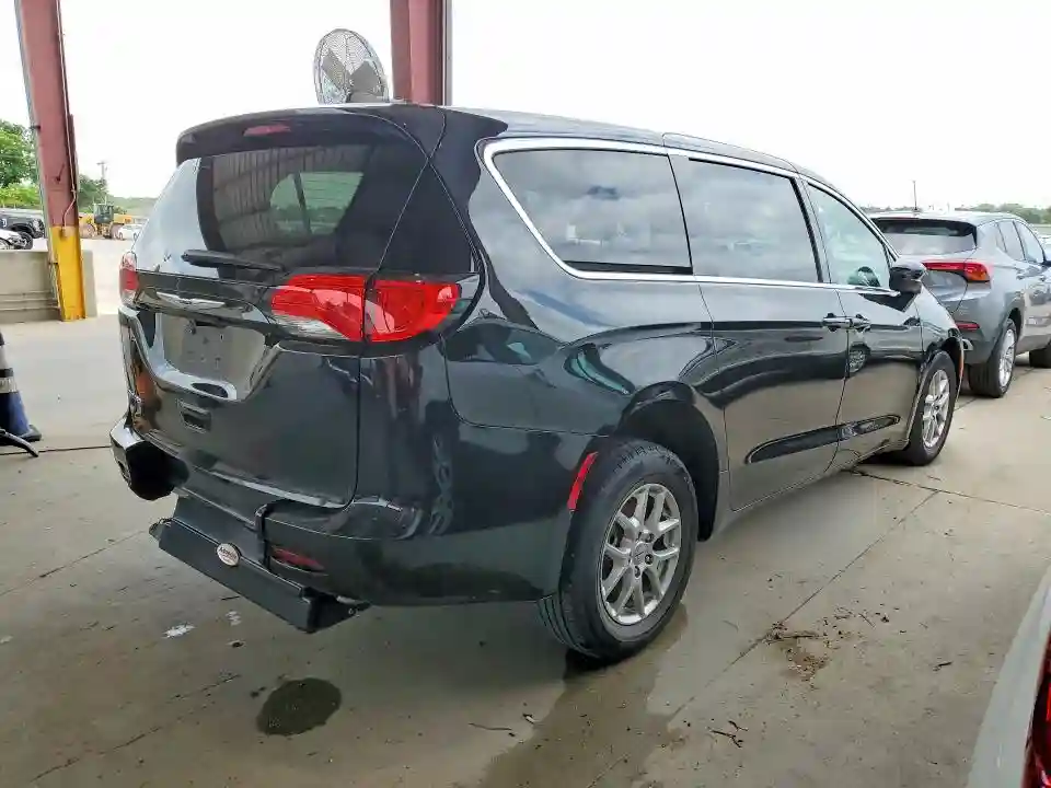 2C4RC1CG2PR511545 2023 CHRYSLER MINIVAN-2