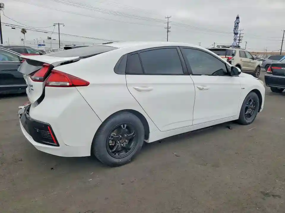 KMHC65LC5HU030884 2017 HYUNDAI IONIQ-2