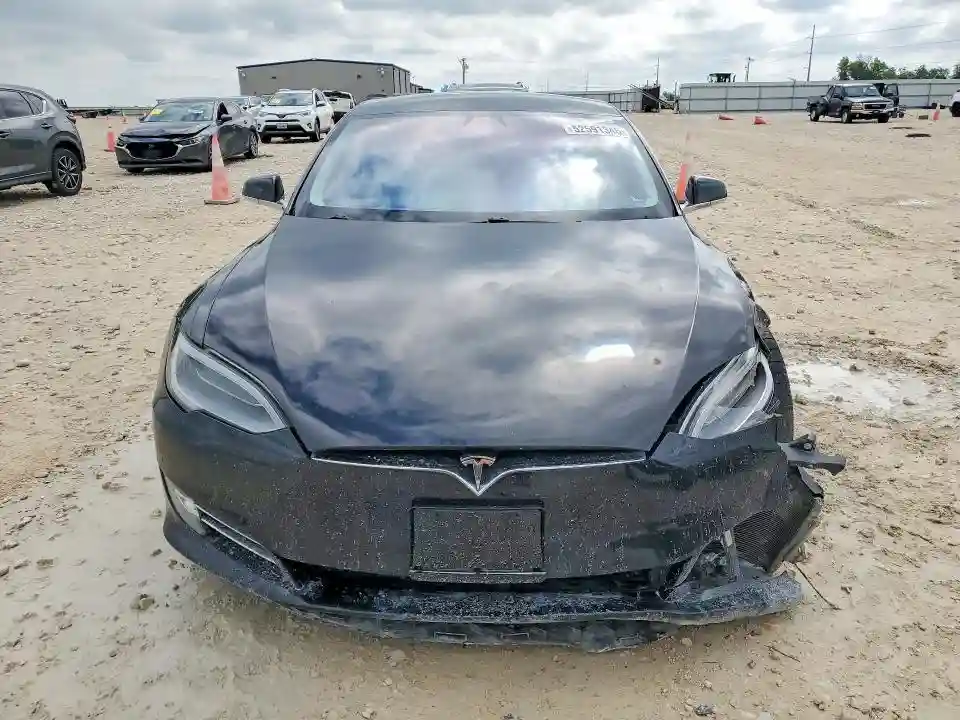5YJSA1E46HF178869 2017 TESLA MODEL S-4