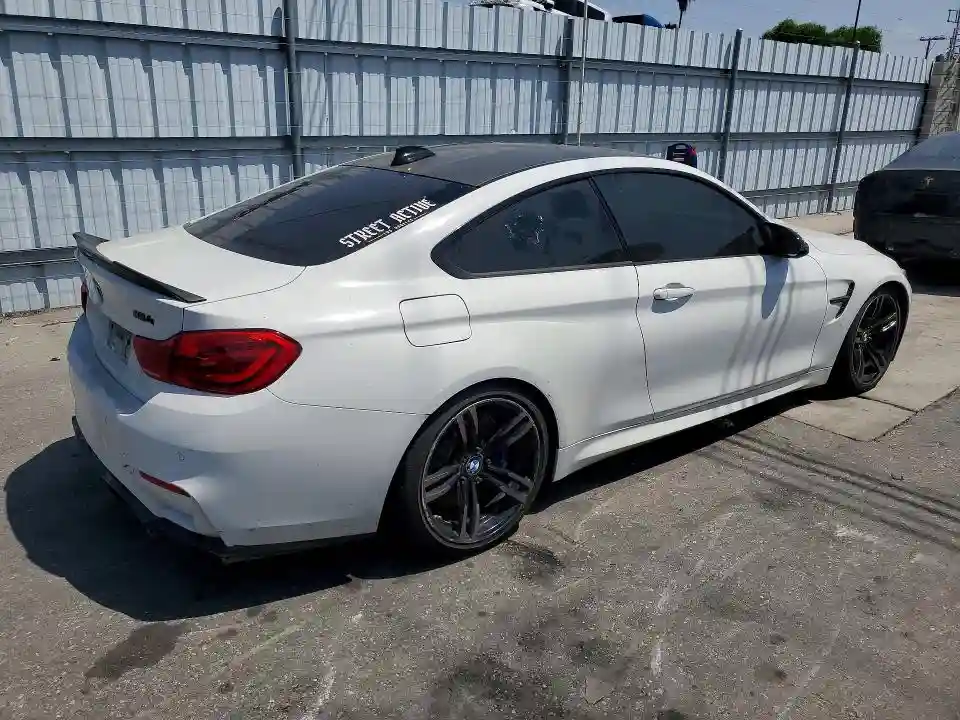 WBS4Y9C5XJAC86890 2018 BMW M4-2