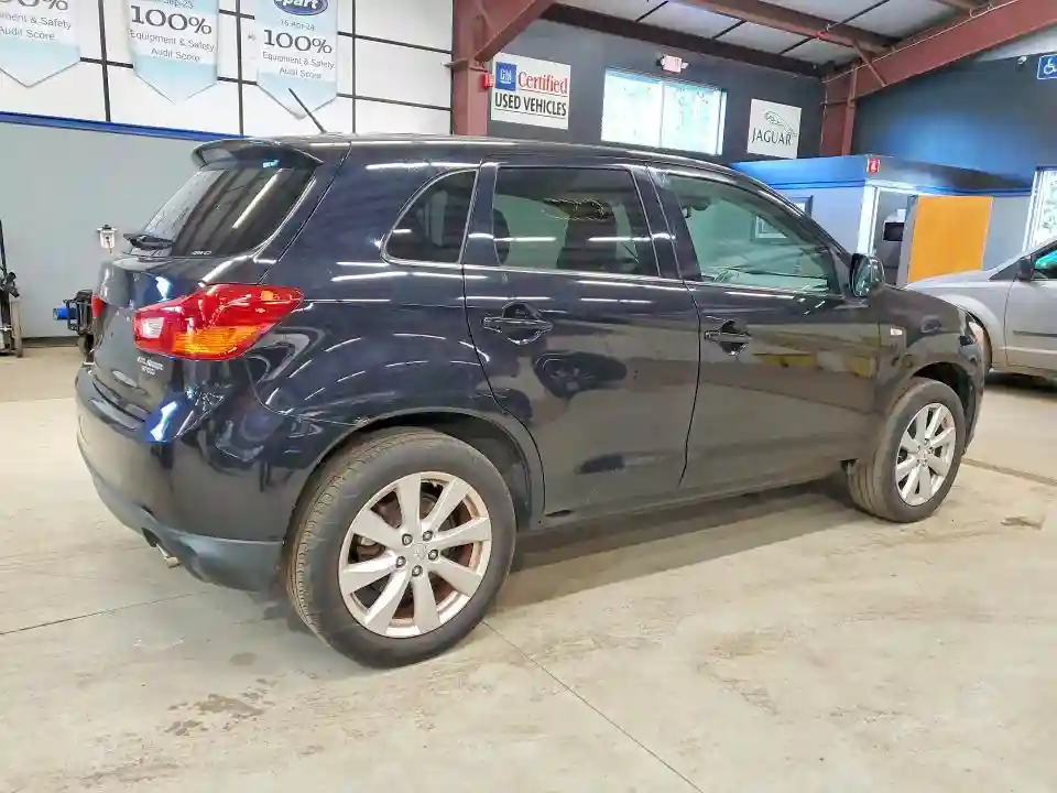 4A4AR4AU9EE027414 2014 MITSUBISHI OUTLANDER-2