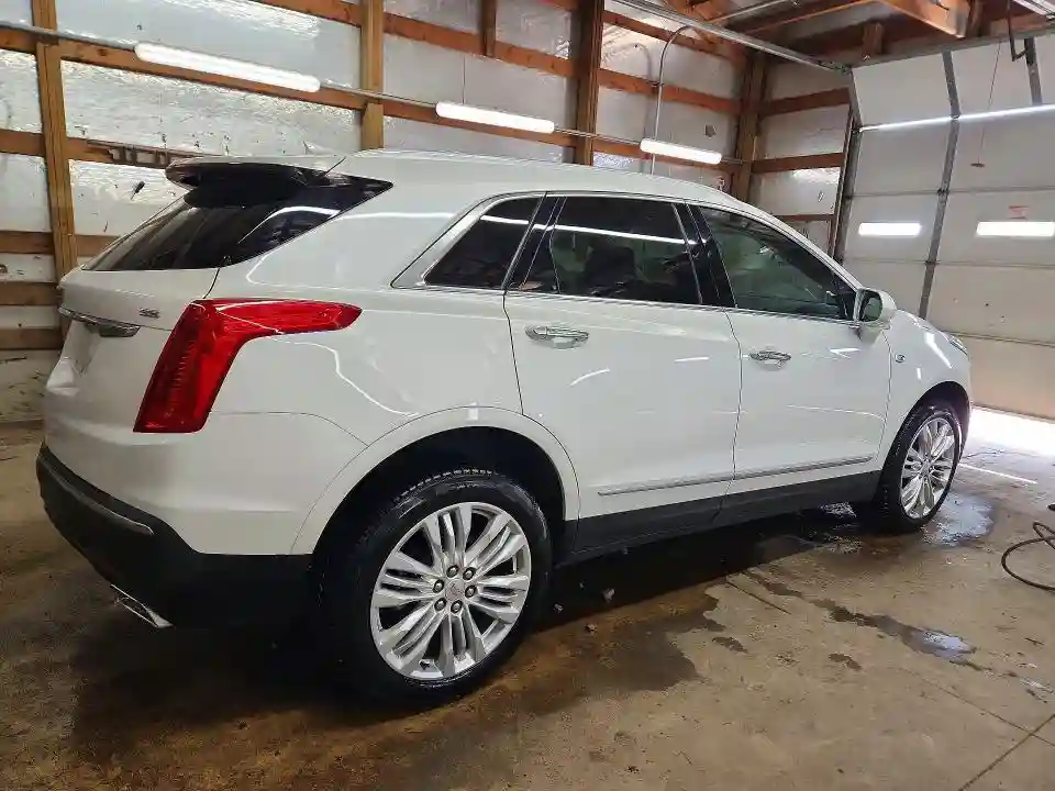 1GYKNFRS9JZ156546 2018 CADILLAC XT5-2