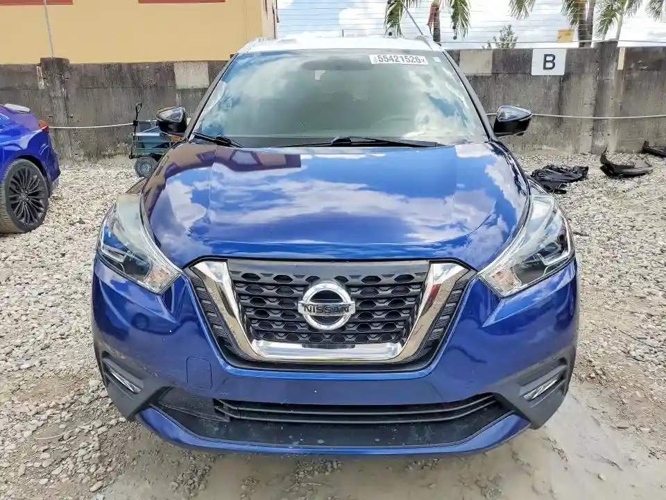 3N1CP5CU2JL545449 2018 NISSAN KICKS-4
