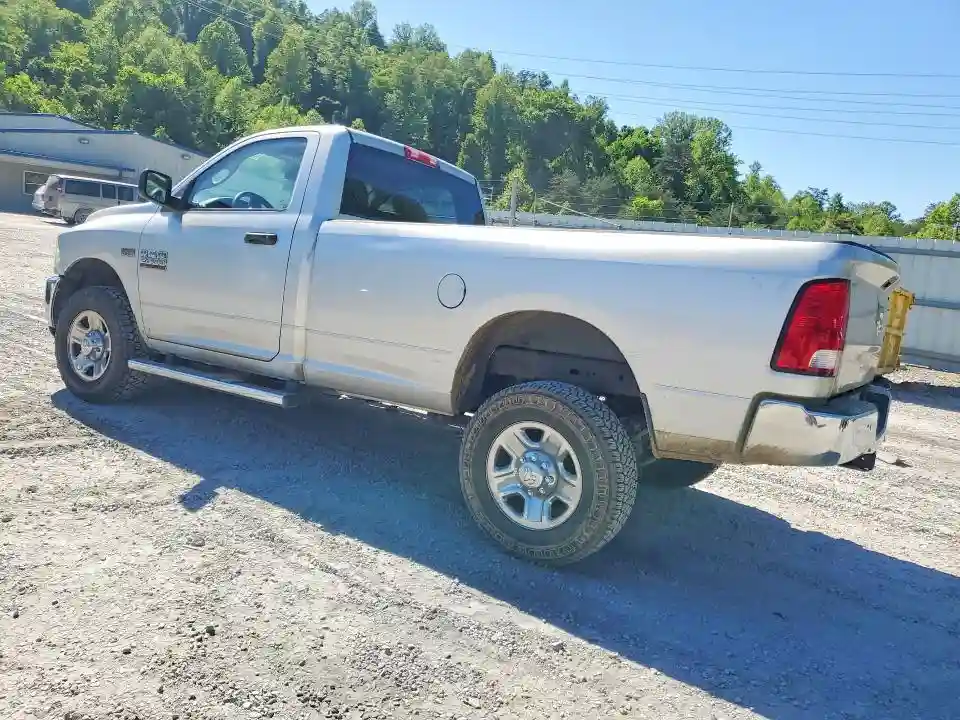 3C6MR5AJ8EG125849 2014 RAM 2500-1