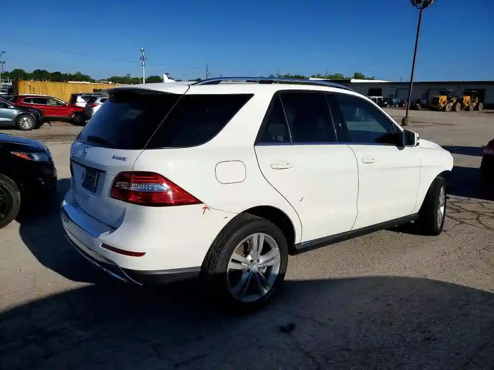4JGDA5HB0EA395537 2014 MERCEDES-BENZ M-CLASS-2