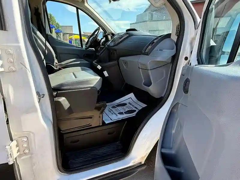 1FTYE1ZMXKKB79722 2019 FORD TRANSIT-4