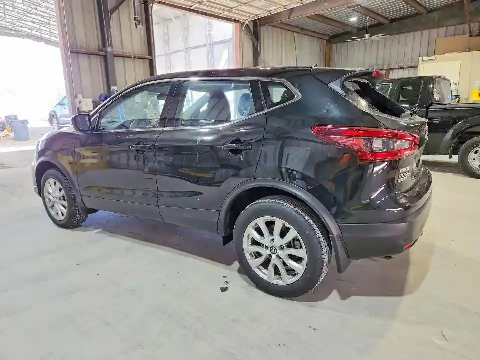 JN1BJ1AV8MW573000 2021 NISSAN ROGUE-1