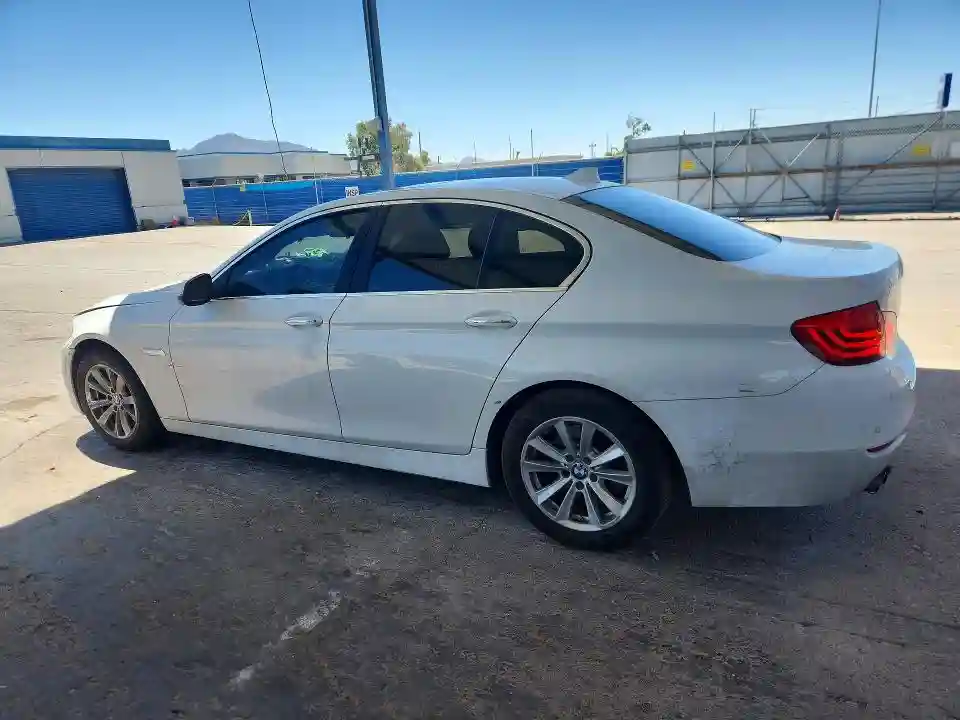 WBA5A5C59GG350524 2016 BMW 5 SERIES-1