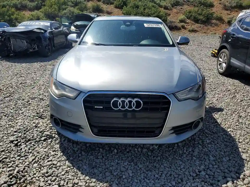 WAUGGAFC2CN067642 2012 AUDI A6-4