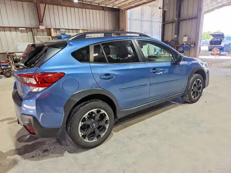 JF2GTAEC6MH249040 2021 SUBARU CROSSTREK-2