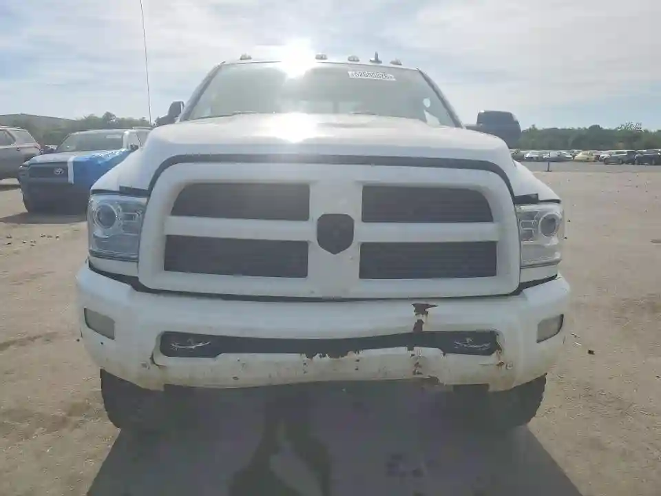 3C6UR5FL8HG663725 2017 RAM 2500-4