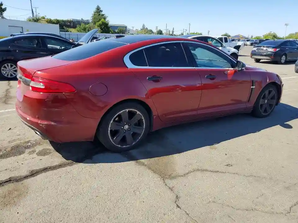 SAJWA0FA6AHR55722 2010 JAGUAR XF-2