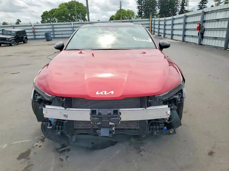 KNAG64J79S5281038 2025 KIA K5-4