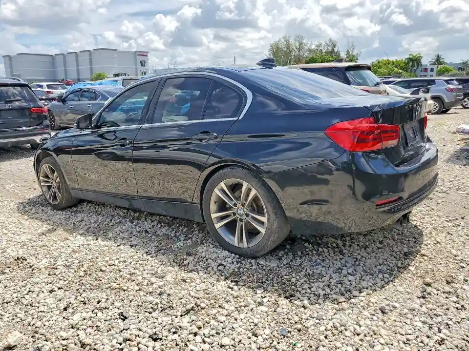 WBA8B9G56HNU48533 2017 BMW 3 SERIES-1