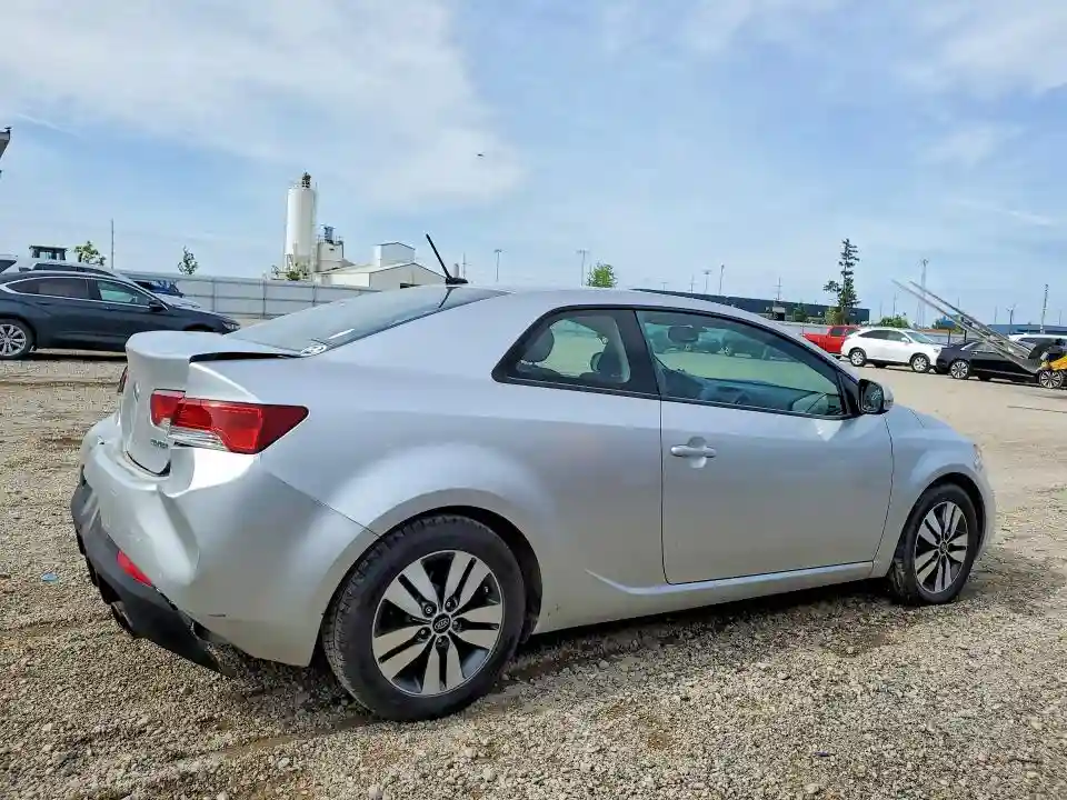 KNAFU6A22D5670205 2013 KIA FORTE-2