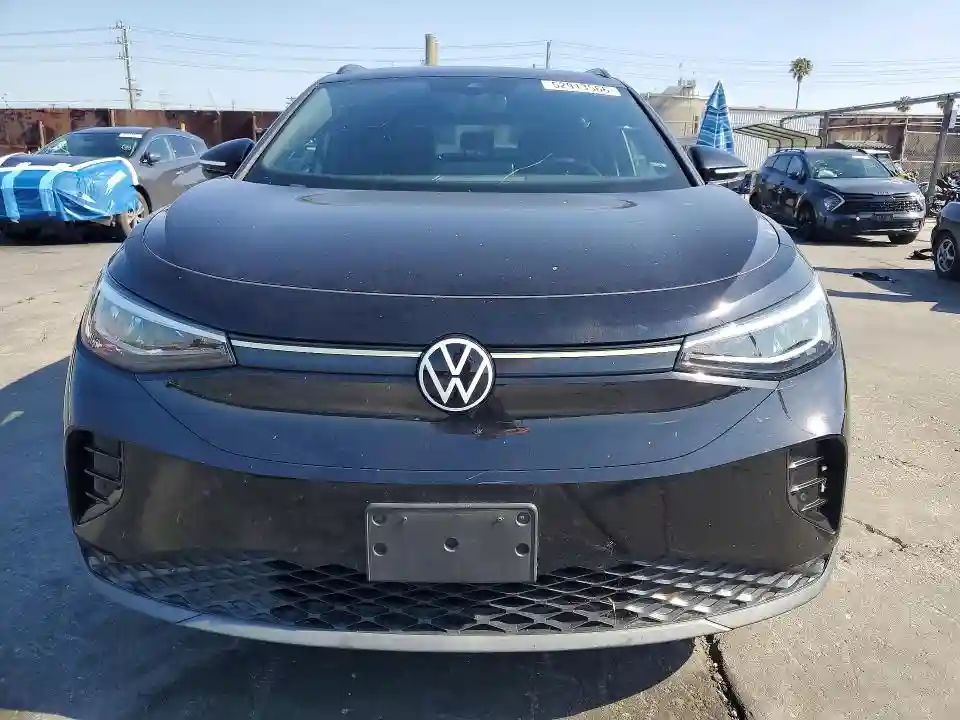 1V2CMPE8XPC025567 2023 VOLKSWAGEN ALL OTHER-4