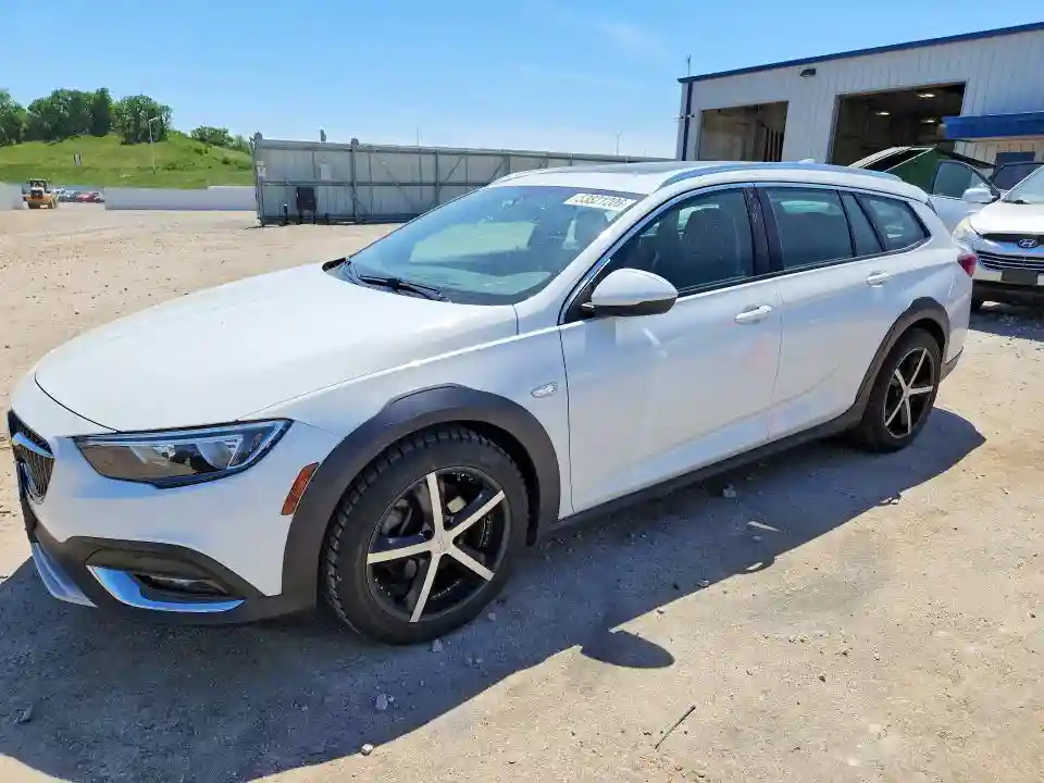 W04GV8SX5J1149504 2018 BUICK REGAL-0