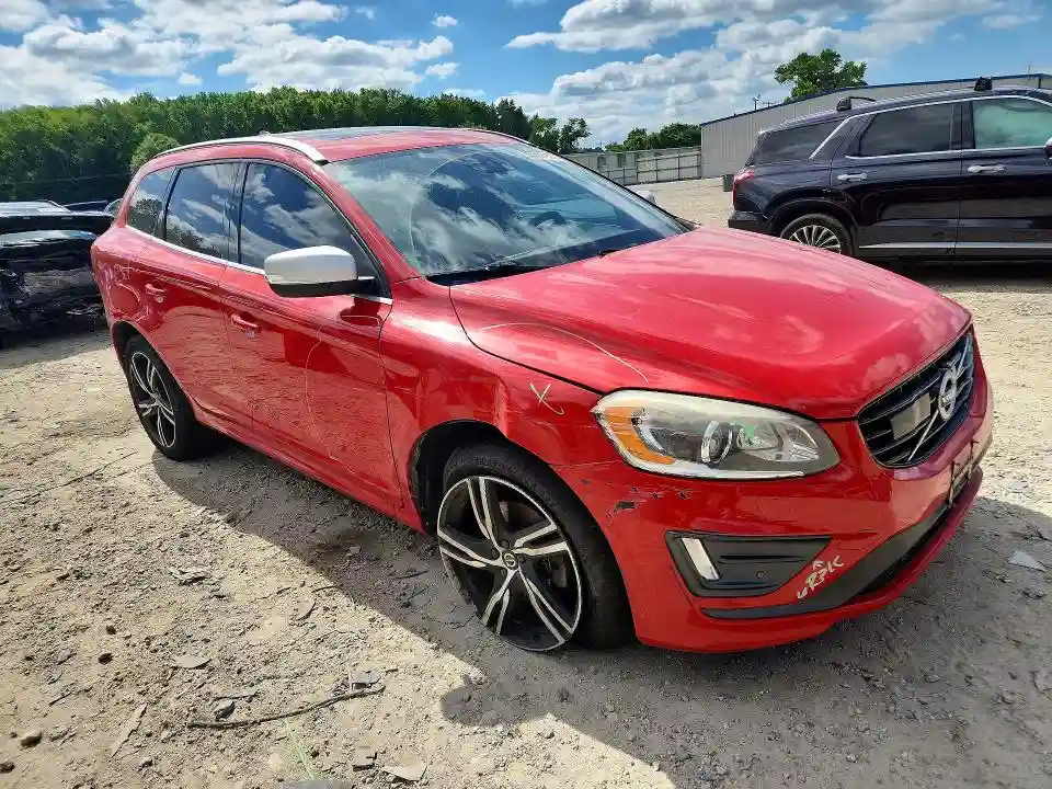 YV449MRS6H2221764 2017 VOLVO XC60-3