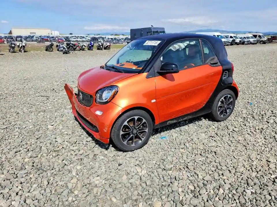 WMEFJ5DA7GK051762 2016 SMART FORTWO-0