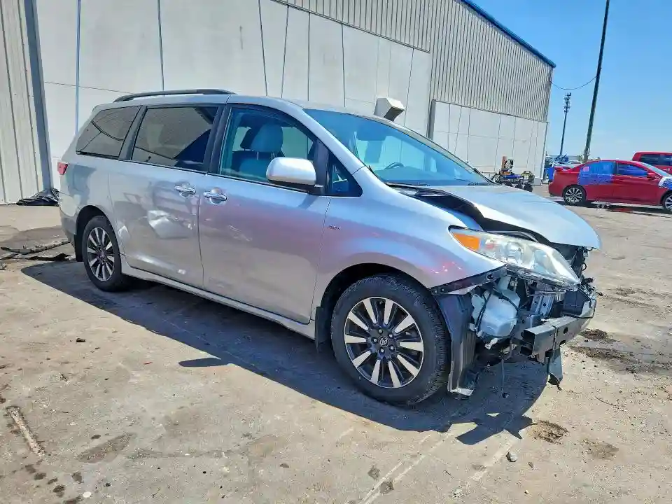 5TDDZ3DC7KS214853 2019 TOYOTA SIENNA-3