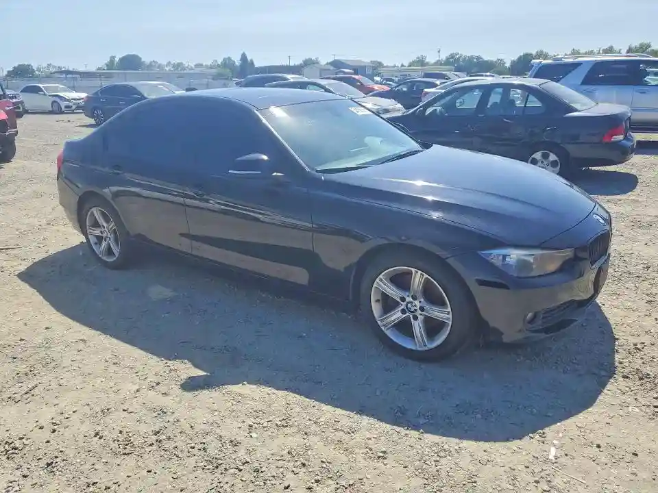 WBA3D3C5XEK155397 2014 BMW 3 SERIES-3