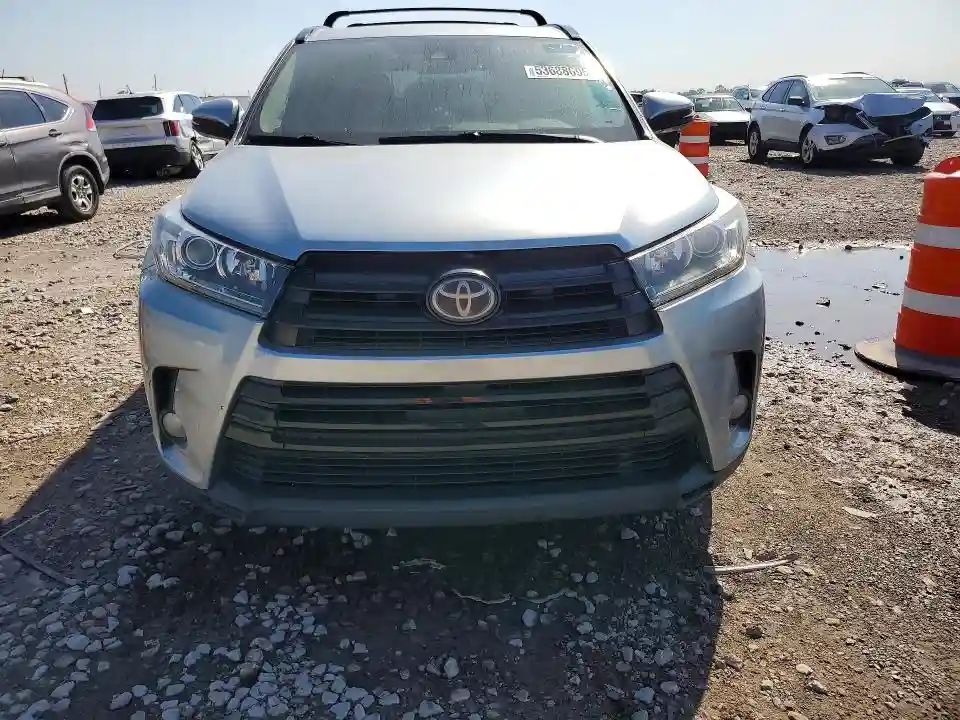 5TDKZRFH4HS517701 2017 TOYOTA HIGHLANDER-4
