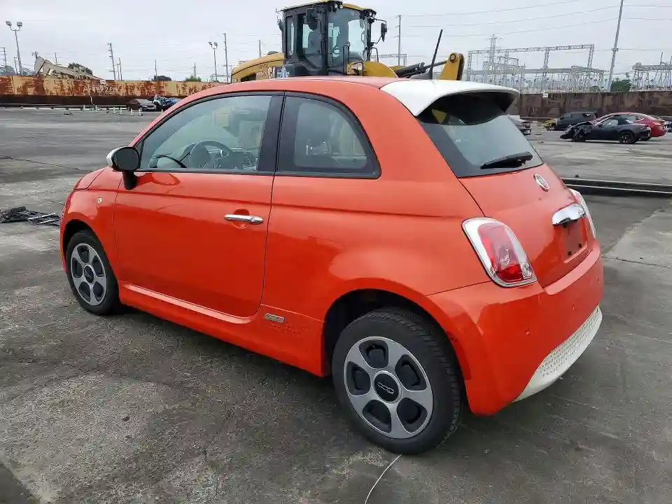 3C3CFFGEXHT600639 2017 FIAT 500-1