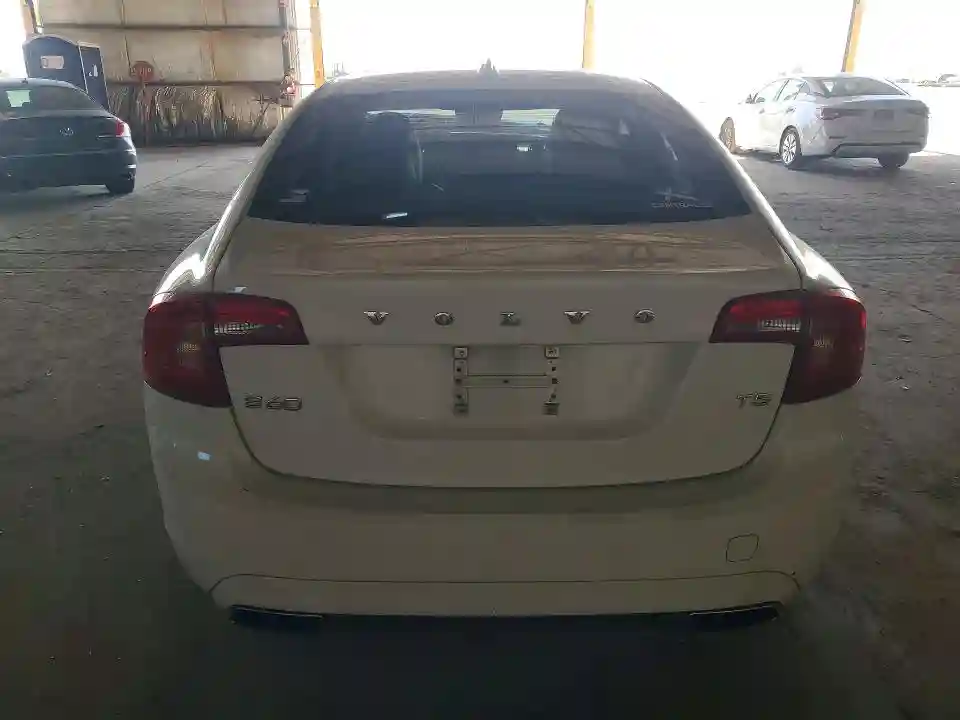 YV126MFK2G2401467 2016 VOLVO S60-5
