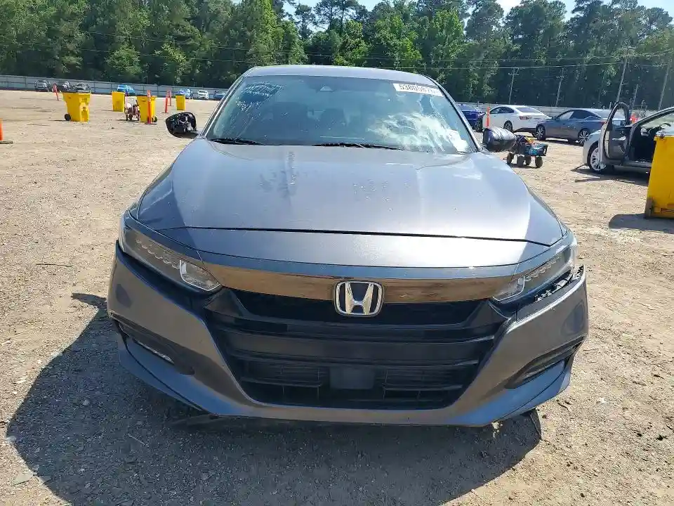 1HGCV1F3XJA056272 2018 HONDA ACCORD-4