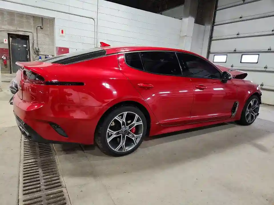 KNAE35LC8K6059861 2019 KIA STINGER-2