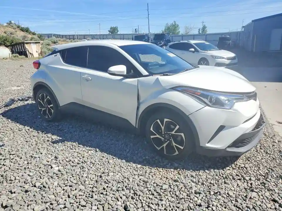 JTNKHMBX2K1025266 2019 TOYOTA C-HR-3
