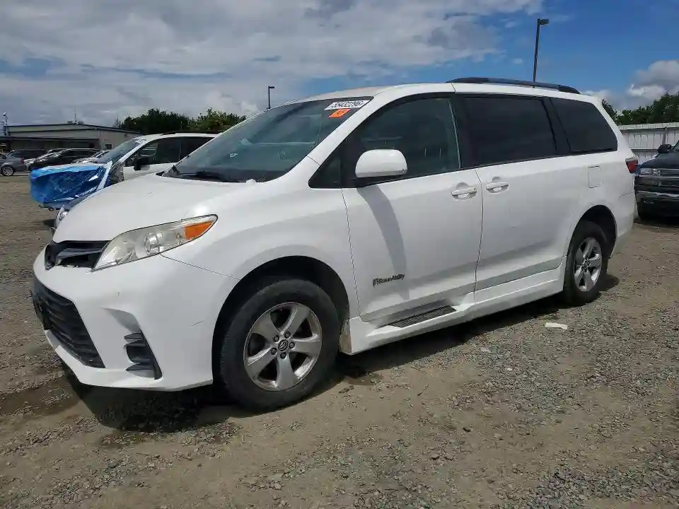 5TDKZ3DC2KS013160 2019 TOYOTA SIENNA-0