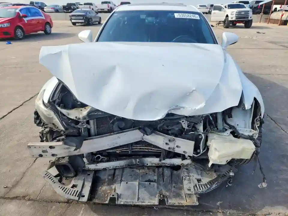 JTHBE1D20E5000620 2014 LEXUS IS-4