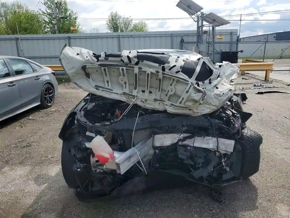 KNAG34J78S5270699 2025 KIA K5-4
