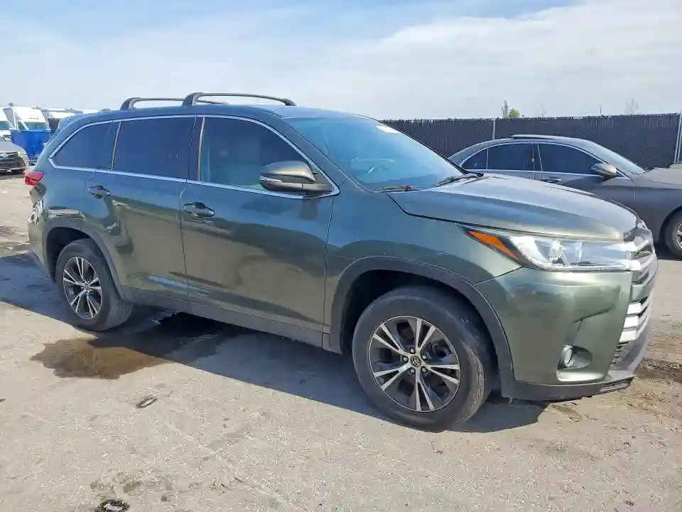5TDZZRFH1KS333290 2019 TOYOTA HIGHLANDER-3