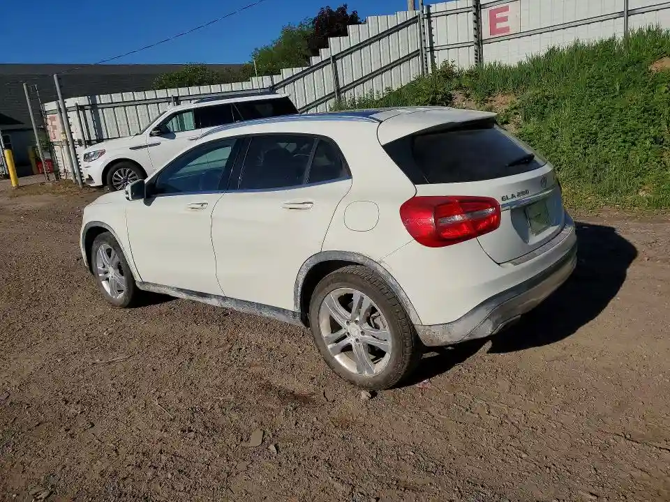WDCTG4GB4GJ193601 2016 MERCEDES-BENZ GLA-CLASS-1
